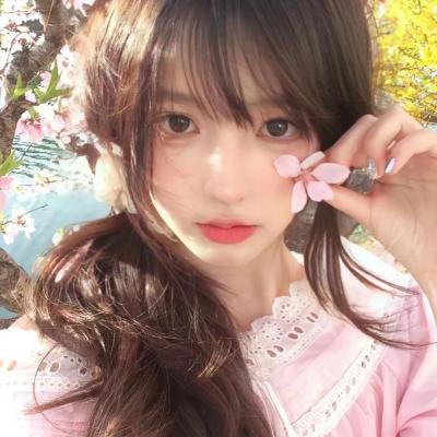 艾琳娜和她的男人们